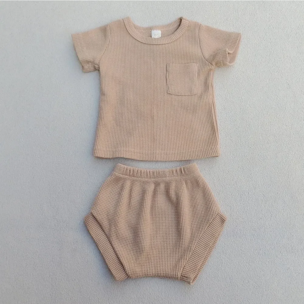 Shein waffle knit short sleeve shirt and briefs set Size 9-12 Months